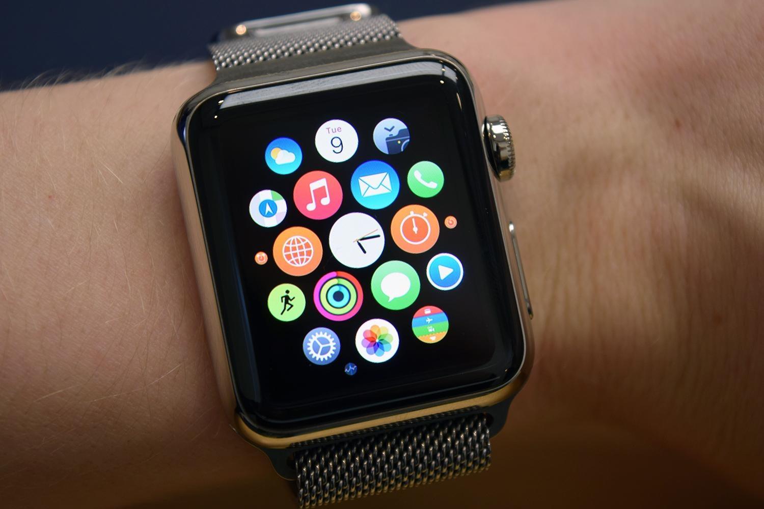 Apple Watch App: Is The Smart Watch Revolution Finally Making Sense?  GoodWorkLabs: Big Data 